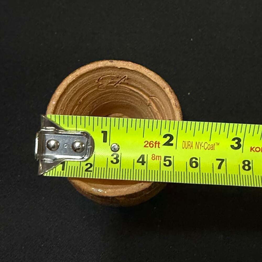 Vintage Studio Pottery Footed Goblet with Textured Geometric Design Marked 1973 - Picture 13 of 13